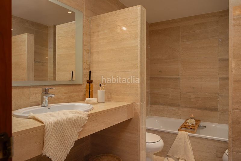 Foto f0dc01e5-92f0-42e0-a035-4777382e8228. Pis amb calefacció aparcament a La Devesa Girona