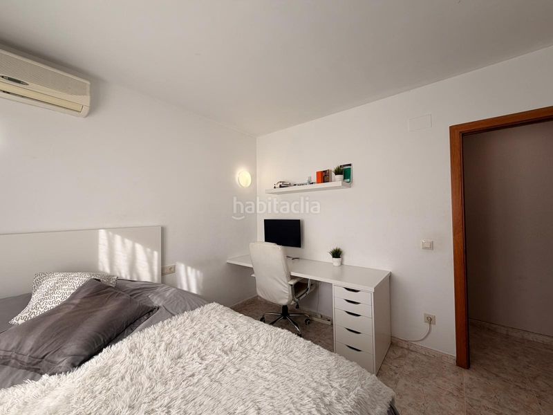 Foto 354d1fec-0c7e-4edb-bfcd-ef0329000da3. Casa aparellada amb calefacció aparcament a Vilablareix