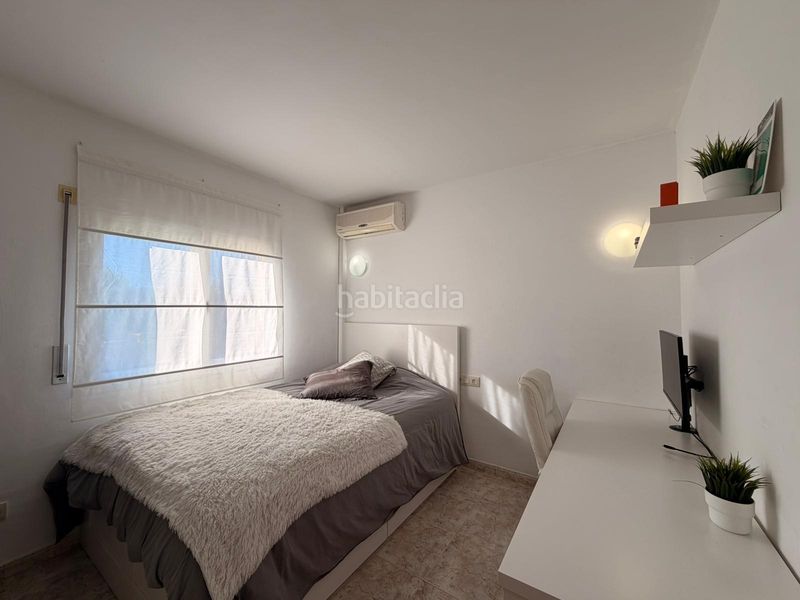 Foto 3d29a23e-ca9d-47b9-a902-0e40f02332af. Casa aparellada amb calefacció aparcament a Vilablareix