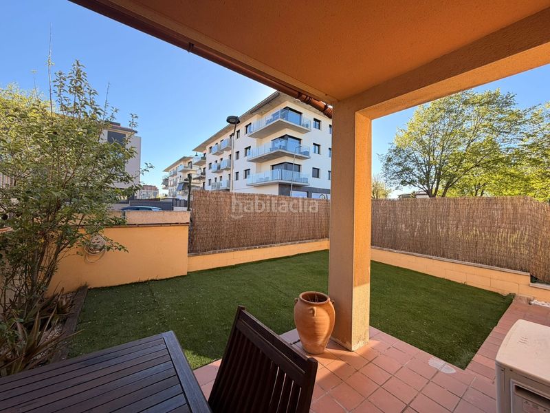 Foto a9eed55f-5176-4d68-b969-b7c5b249b4fb. Casa aparellada amb calefacció aparcament a Vilablareix
