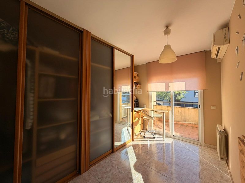 Foto c971c154-bdd0-471c-baa4-f3ed04cb516f. Casa aparellada amb calefacció aparcament a Vilablareix