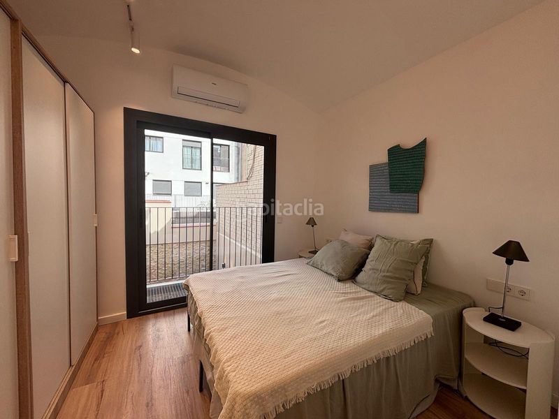 Foto 70007b9c-4db7-4422-80e8-fa7ddcf8f442. Casa pareada en Eixample Nord Girona