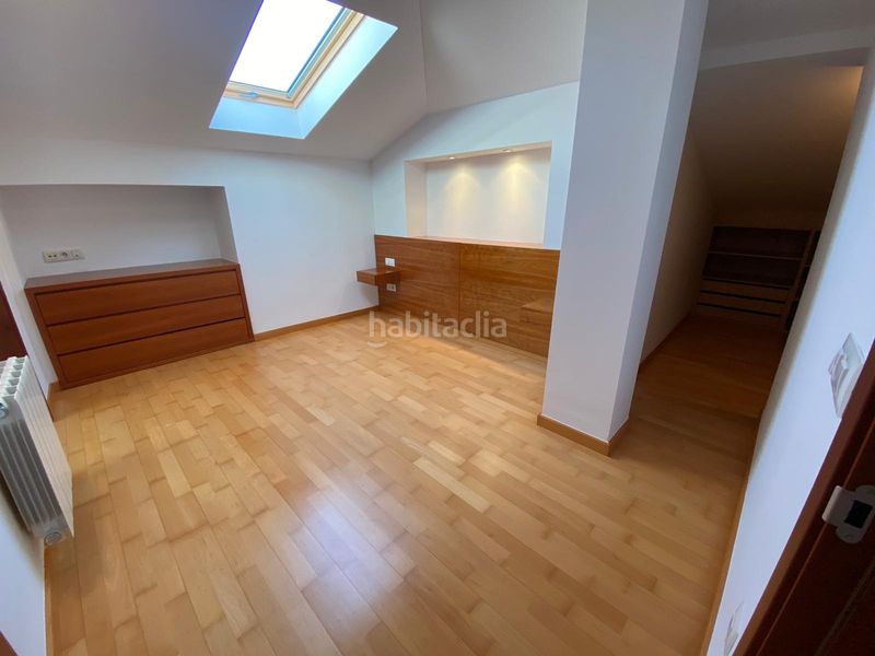 Foto a2ee8b49-f941-441d-bb2d-9696168467fc. Lloguer dúplex amb calefacció aparcament piscina a Girona