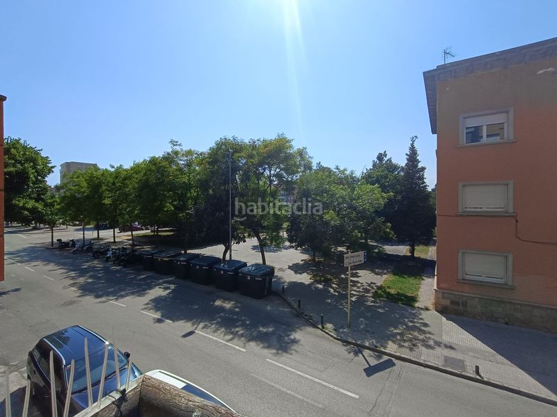 Foto b56c8c29-b6dd-4699-bf97-2753c21afea4. Pis amb calefacció a Eixample Sud-Migdia Girona