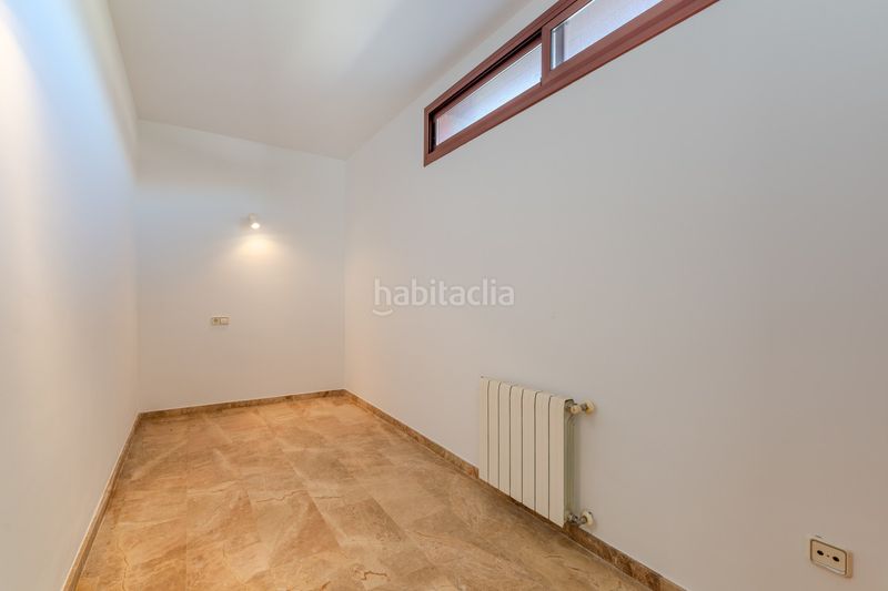 Foto 5bd25105-a2a8-4b00-94f5-348e62819ed9. Casa amb calefacció piscina a Palau Girona