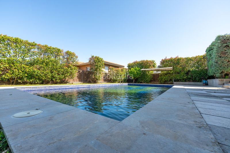 Foto ea8520cd-c6a1-4686-8699-1180fd52a24b. Casa amb calefacció piscina a Palau Girona