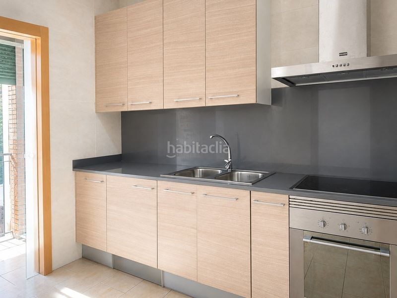Foto f5ad74d7-5d5f-4ab7-aed2-8b5c06a1913d. Planta baja en Eixample Sant Feliu de Guíxols