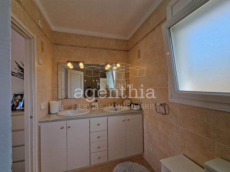 Foto 3458ab58-c787-42fb-a0e0-6c2484311201. Haus mit heizung parking pool in Port - La Clota - Puig Sec Escala (L´)