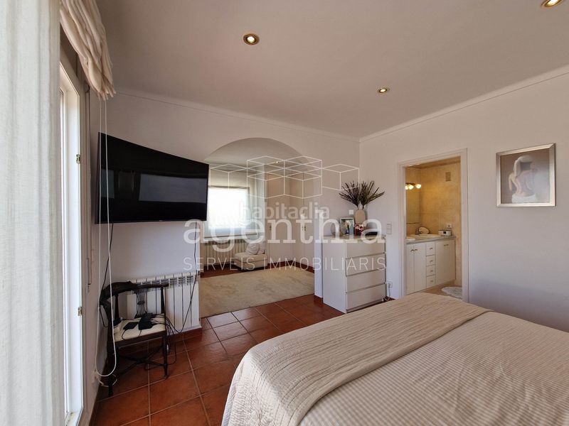 Foto a01b5e34-efa4-4ce1-9d42-28564af3c64a. Haus mit heizung parking pool in Port - La Clota - Puig Sec Escala (L´)