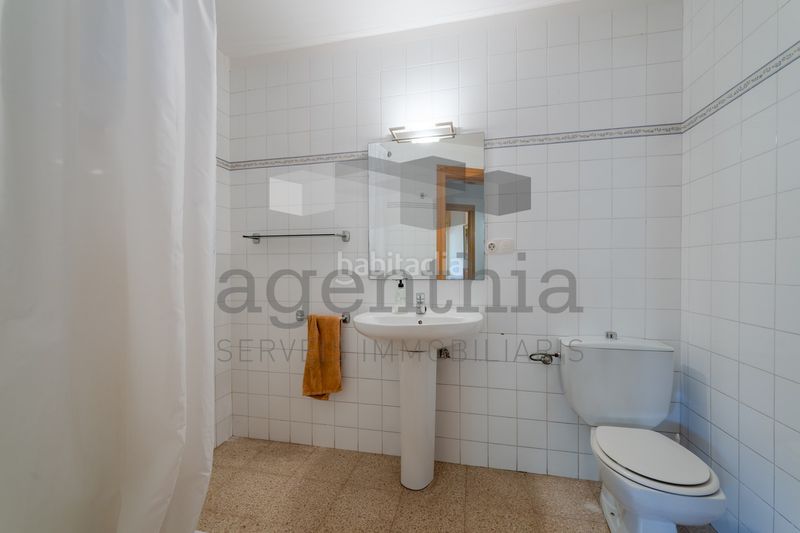 Foto 4bb5b052-9700-4a90-9f02-00a38af3bcb4. Casa amb calefacció aparcament a Cassà de la Selva