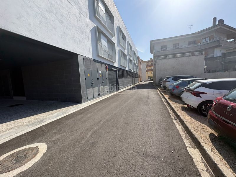 Foto b5329f5a-8a33-4be1-bd1e-1efab2082bad. Aparcament cotxe a Sant Gregori