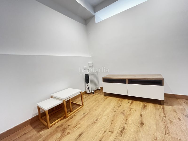 Foto 66119f9d-0fec-4237-9363-ad33d3e48e78. Local comercial en Eixample Sud-Migdia Girona