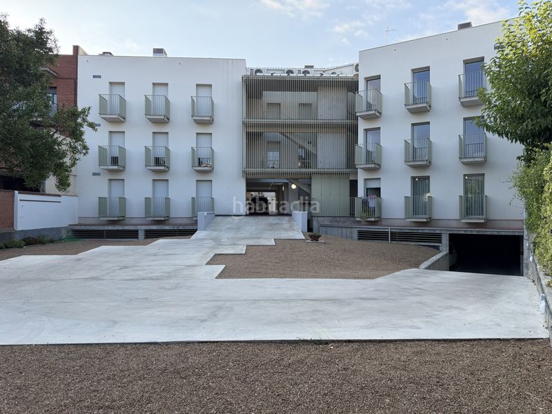 Foto 0b3b6521-3444-4626-b3b0-e3ed23d544d4. Planta baixa amb calefacció a Banyoles