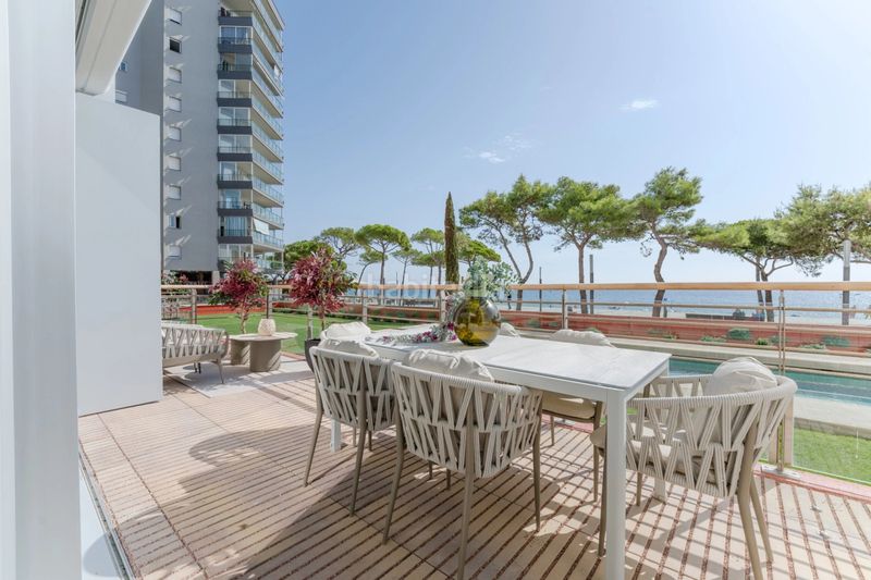 Foto c3995a22-453c-416d-84e9-fb432ee5aa75. Erdgeschoss 98m<sup>2</sup> in passeig marítim 100 in Centre-Platja Platja d´Aro