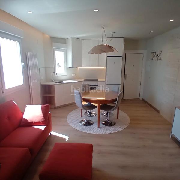 Foto 83e3f038-1268-4915-9b63-b8b3366c4477. Alquiler apartamento  amueblado en el centro de laón en León