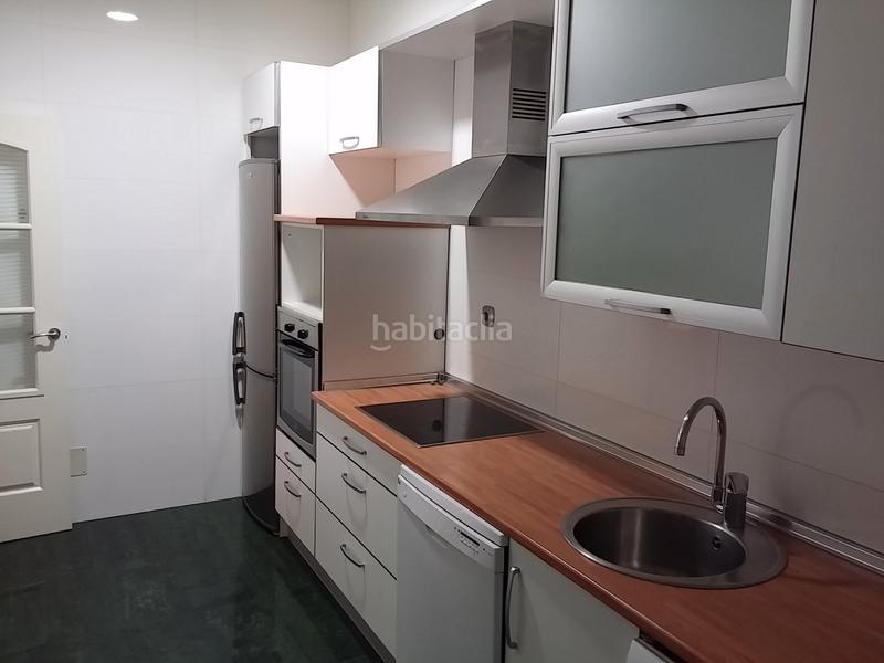 Foto b2623631-06b7-4728-9ea7-73fc49a9a2af. Rent flat with heating in Centro Ciudad León