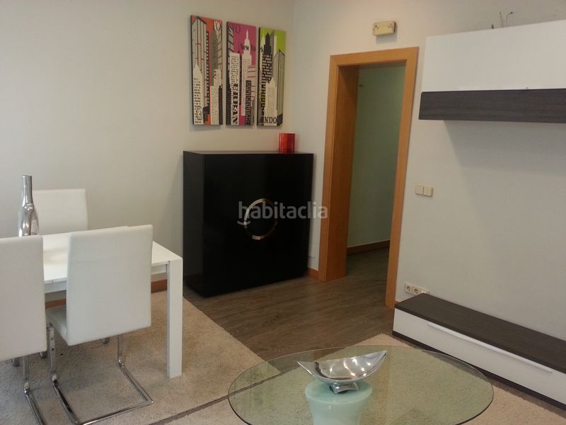 Foto f6a4dd7f-7ea8-415c-8e98-4d18e5f2ba7f. Lloguer pis amb calefacció a Cortes-Huertas Madrid