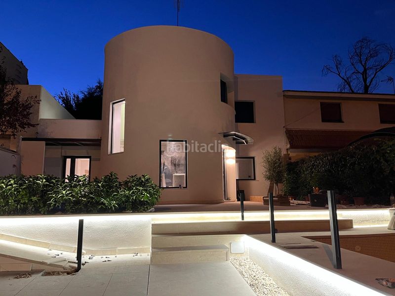 Foto 9d3dc8cf-2844-4f27-8ace-de9c59cdf07f. Xalet amb calefacció aparcament piscina a Aravaca Madrid