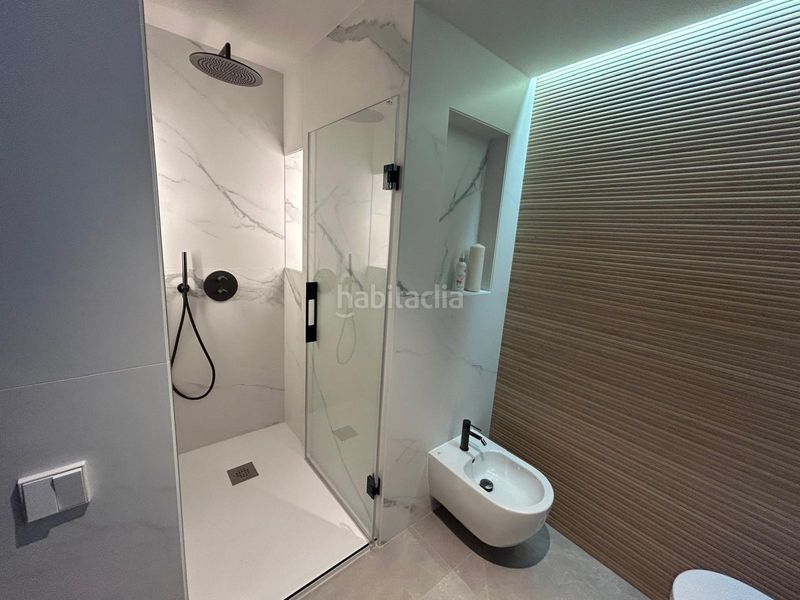 Foto dfc1794b-b539-469c-9916-ba0407528a00. Casa adossada amb calefacció aparcament piscina a Madrid