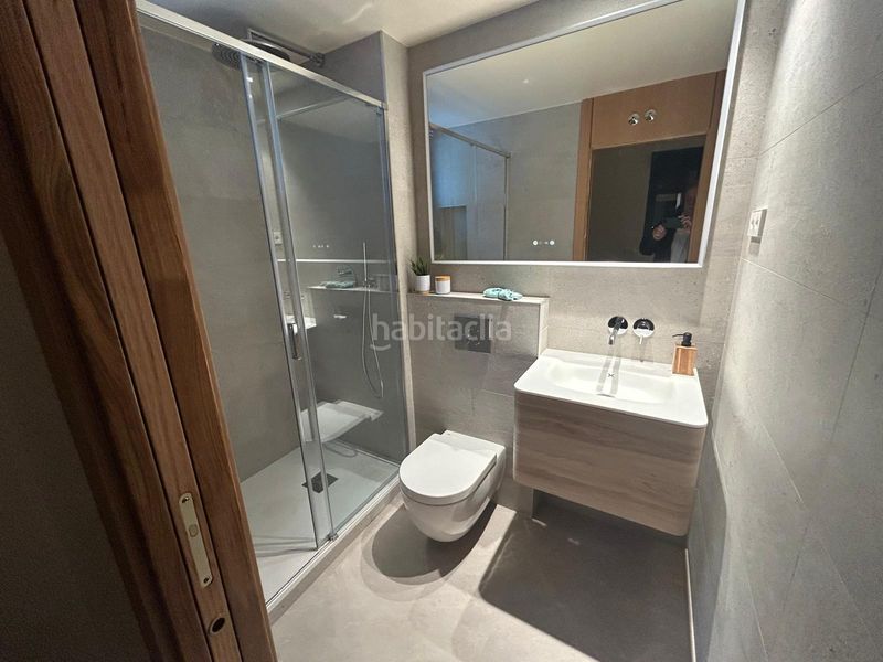 Foto 42bdacec-f612-420e-b7fe-488a785e891a. Casa adossada amb calefacció aparcament piscina a Madrid