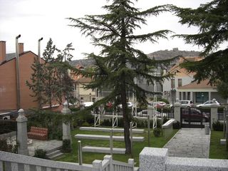Miete Zweistöckige Wohnung  Camino de valladolid. Apartamento amueblado en el centro de torrelodones