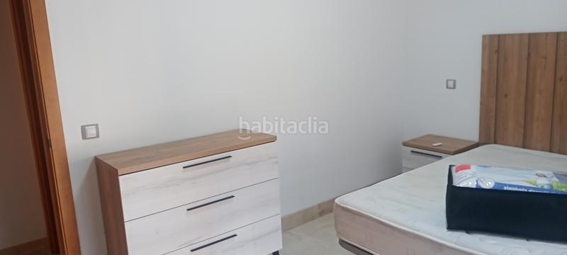 Foto fe19c441-1af7-4d46-9d5d-f54729e1cc1a. Alquiler piso en calle cánovas del castillo 10 piso a estrenar en Algeciras