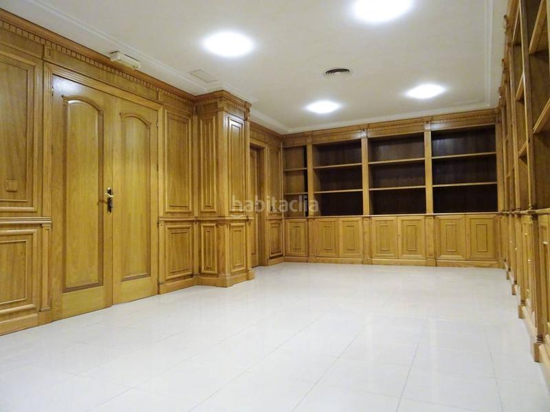 Foto 6a06e35a-a2d5-486b-a509-e7a7c54507f5. Rent business premise in Centro Huelva