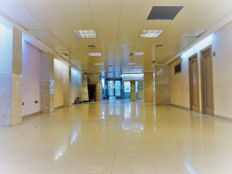 Foto 836be137-13de-4fb8-8c66-b804e2b759ea. Rent business premise in Centro Huelva