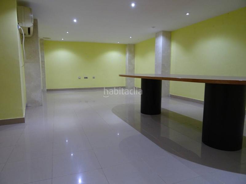 Foto a0521e38-9cf6-498f-91c6-4e3dce5dbbd8. Rent business premise in Centro Huelva