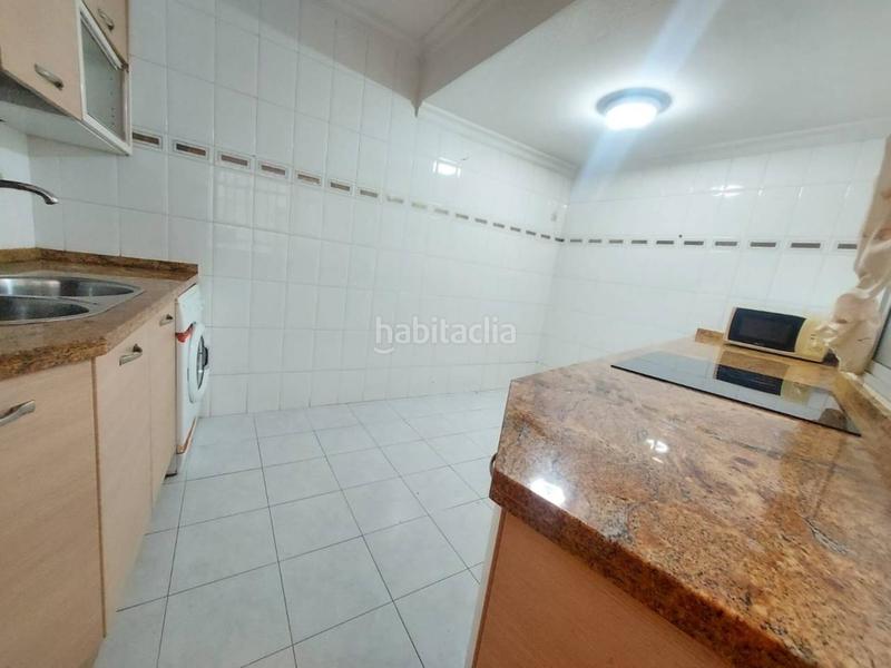 Foto ee44ddc7-0995-46d8-8618-5c4afc423f93. Piso atención !!piso en venta en universidad mercedCentro en Huelva