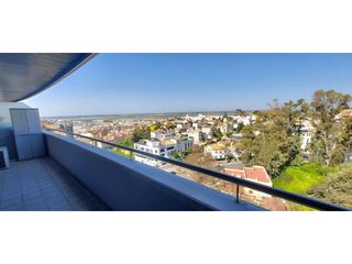 Etagenwohnung in El Conquero. Este es el piso que estabas buscando, un lugar donde crear recue