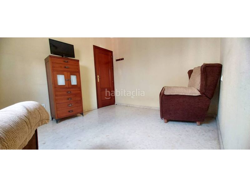 Foto aabde0ab-0919-4cc1-a49a-f48f6c15cda4. Casa adossada amb aparcament a Núcleo Urbano Aljaraque