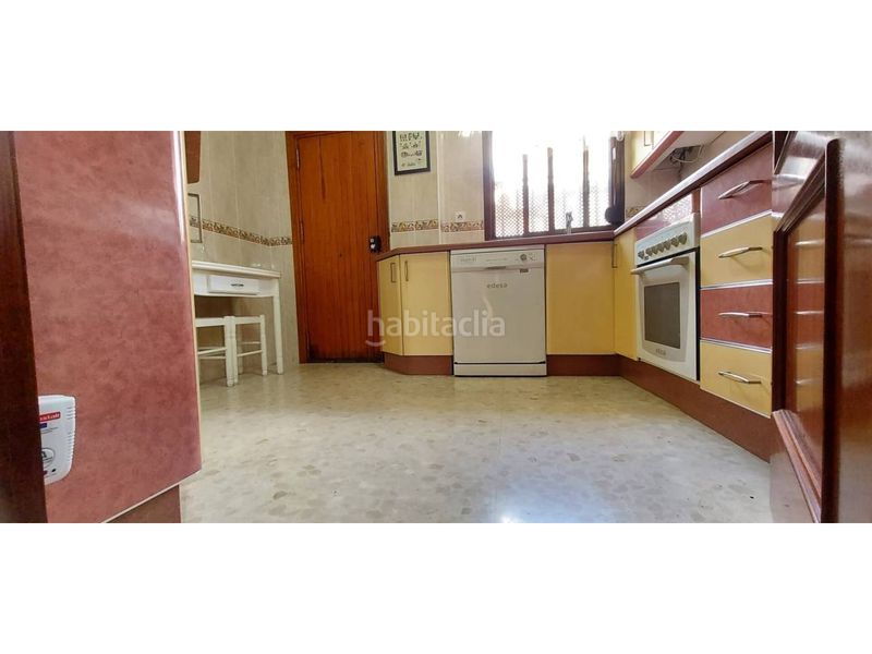 Foto b203403d-aa22-496b-9894-2509811e322d. Casa adossada amb aparcament a Núcleo Urbano Aljaraque