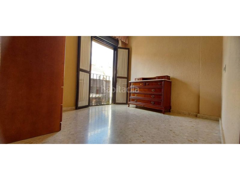Foto fb5655b0-c688-4f1b-b3a9-e60e0ddf5810. Casa adossada amb aparcament a Núcleo Urbano Aljaraque