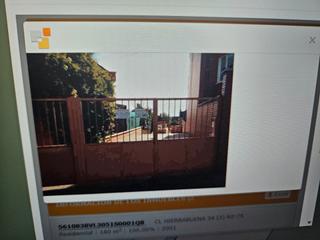 Casa adosada en Calle de la hierbabuena 34. Jesús