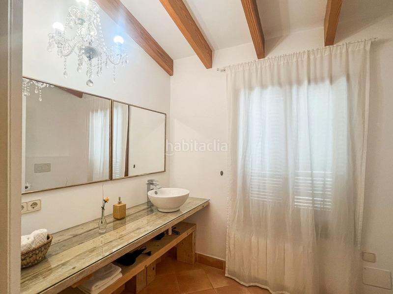 Foto 6c99eb3a-98c4-48d2-aefc-a57fb8e182c6. Reihenhaus mit kamin heizung in Petra