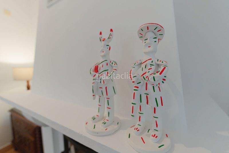 Foto 6ed718dd-8de3-44bf-ad19-5088b2bf0128. Reihenhaus mit kamin heizung in Petra