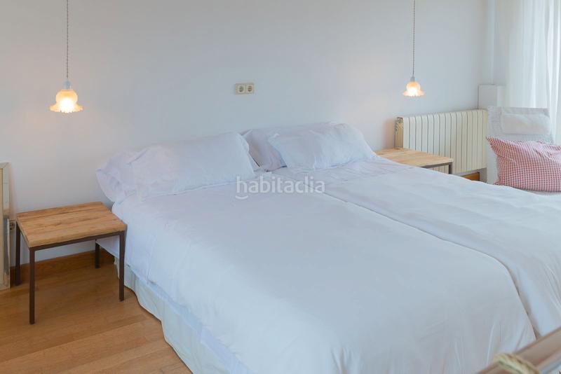 Foto d027b5bc-9042-4ebf-aa9a-8436cfb9d502. Reihenhaus mit kamin heizung in Petra