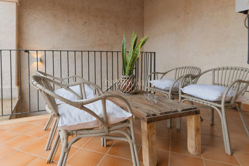 Foto dae33893-20ca-4c9a-935a-97c62232962e. Reihenhaus mit kamin heizung in Petra