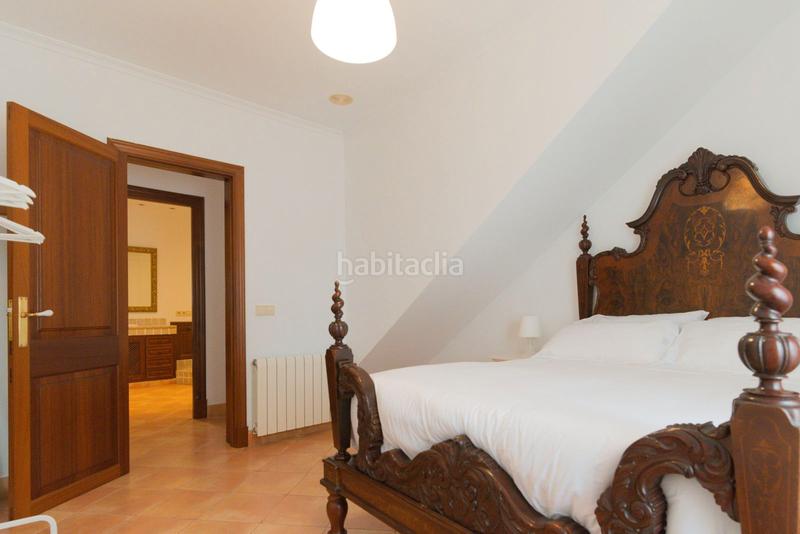 Foto ff4e6b1c-c634-4d09-baf7-afb41c3b708e. Reihenhaus mit kamin heizung in Petra