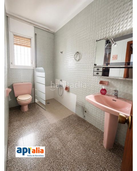 Foto 00b496f9-5077-4b7c-971d-93b0c3b01147. Pis amb calefacció aparcament a Roses-Castellbell Sant Feliu de Llobregat