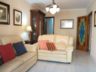 Pis  Carrer calderón de la barca. Acogedor con parking incluido!!!