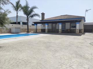 Affitto Chalet in Monteolivete-Camino Sevilla. Alquiler anual