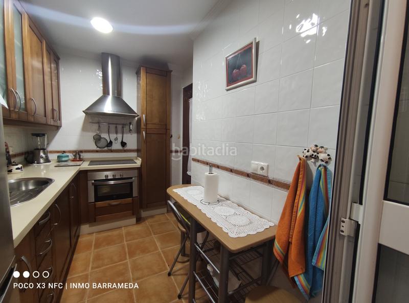 Foto d1c87368-8255-4735-adf7-c81bc25d49ba. Alquiler piso alquiler escolar en V Centenario-Piletas-Capuchinos Sanlúcar de Barrameda