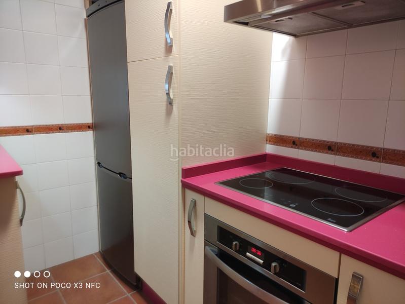 Foto 878645c3-3636-494c-a1c3-2bd4ffcf27c4. Alquiler piso en calle juan de acurio 709 alquiler escolar en Sanlúcar de Barrameda