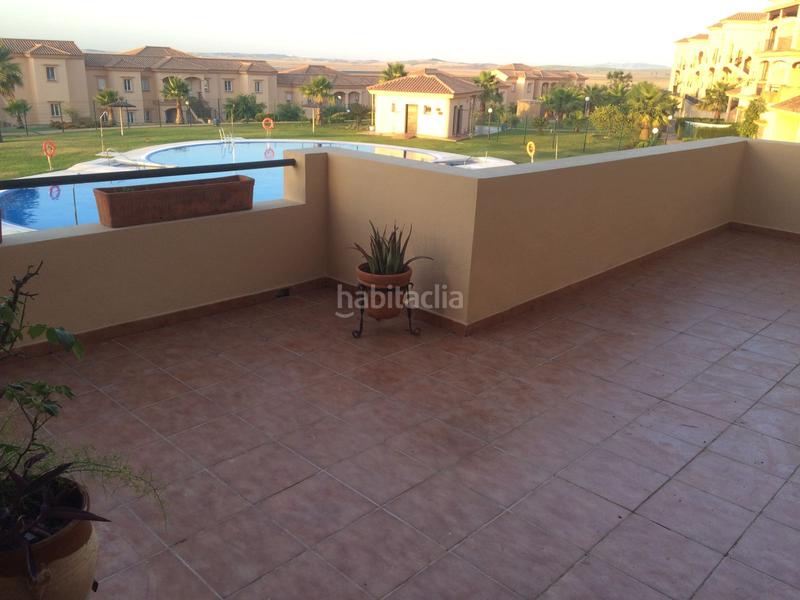 Foto e8d54cb8-5a2b-495f-b2b8-83bdbaf7ab20. Alquiler piso en calle juan de acurio 709 alquiler escolar en Sanlúcar de Barrameda