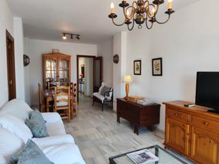 Miete Etagenwohnung  Calle calzada de la infanta. Alquiler escolar