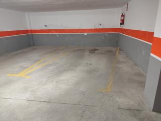 Miete Autoparkplatz in Calle molinillo 2ª 10. Alquiler plaza garaje