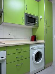 Rent Flat  Avenida de la manzanilla. Alquiler escolar