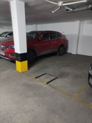 Lloguer Aparcament de moto  Calle sargenta. Alquiler plaza de garaje
